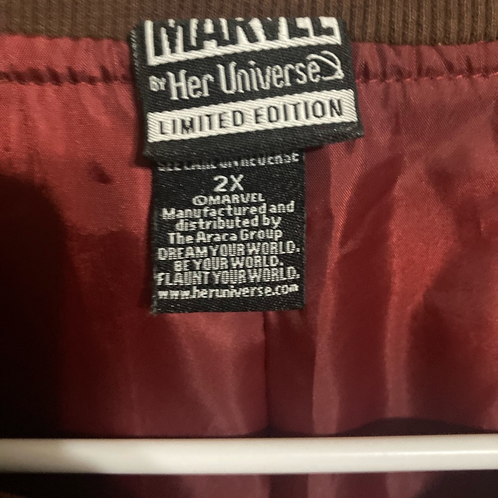 Hot Topic Her Universe Limited Edition Marvel Stark Industries Bomber Jacket 2X - Picture 5 of 5
